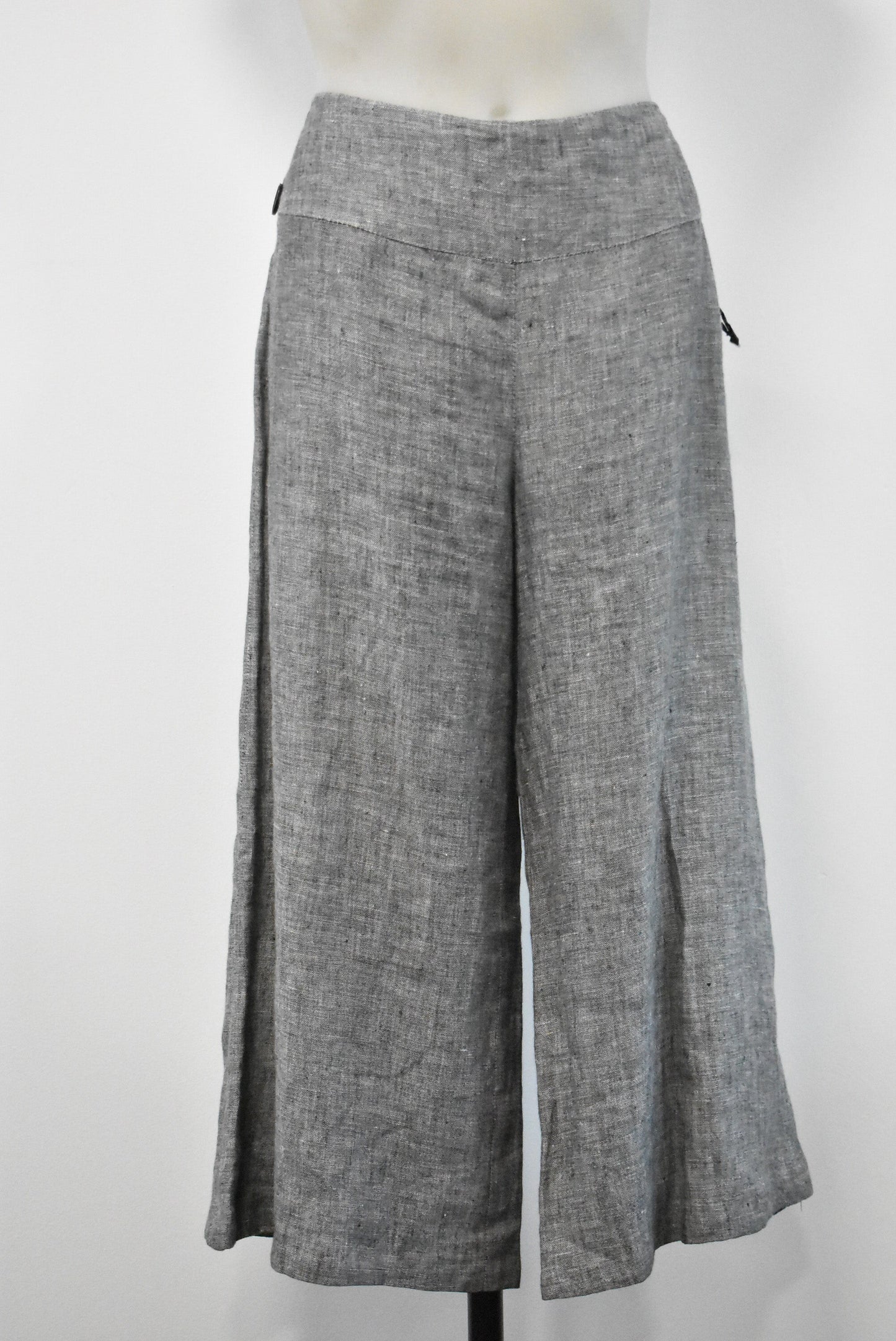 Lisa Law linen pants, M