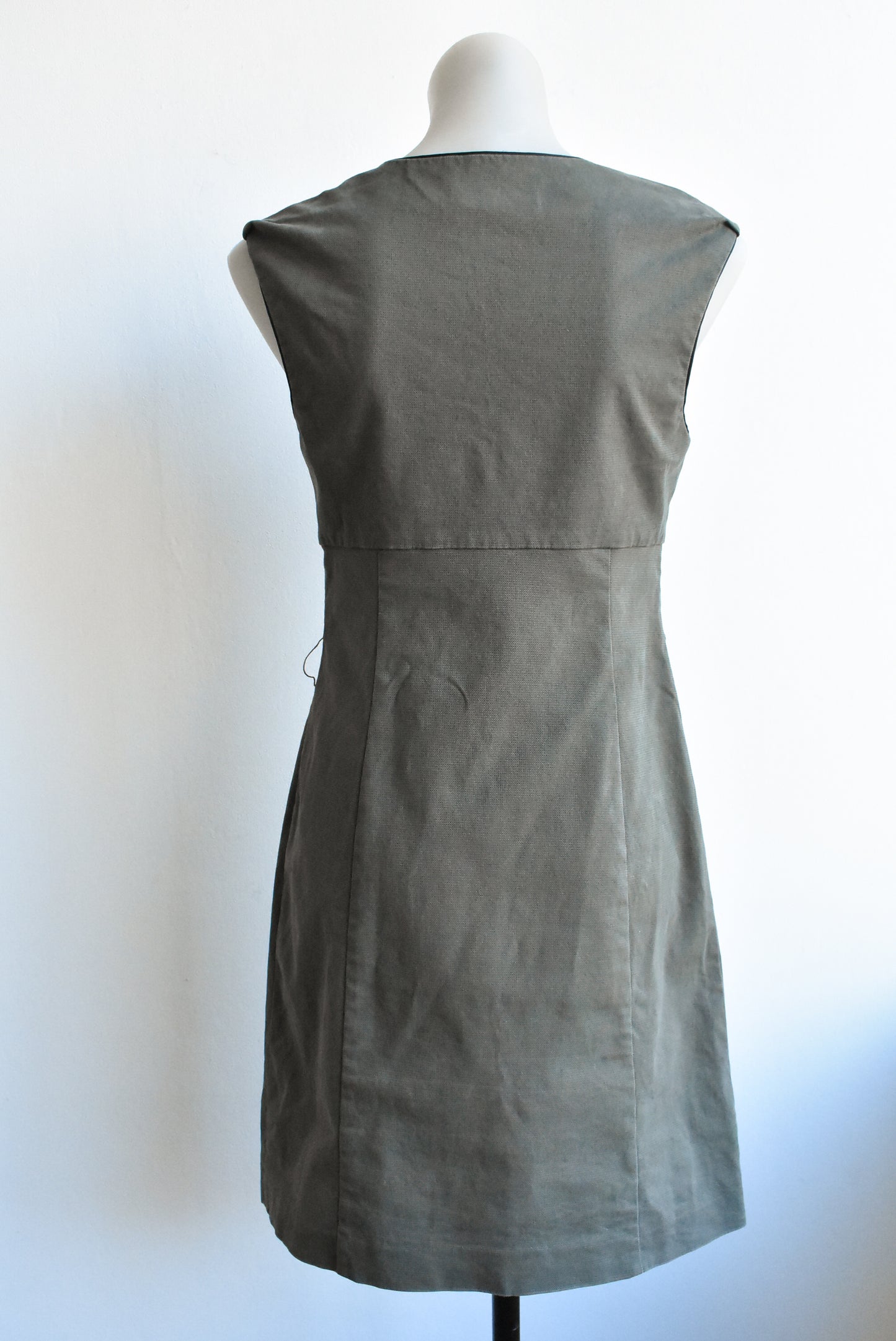 Cue green sheath dress, size 10