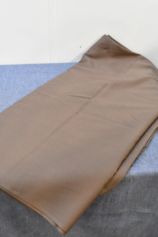 Brown gaberdine-like fabric 150cm x 6m