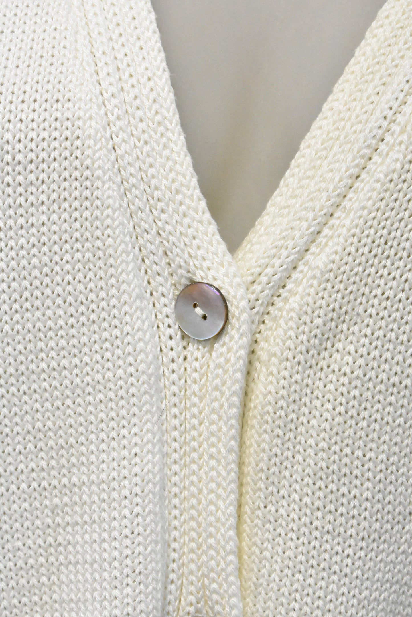 Caroline Sills v-neck cardigan, M