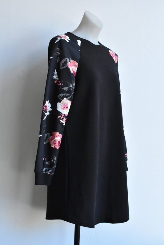 Black floral-sleeved dress/longline top, 14