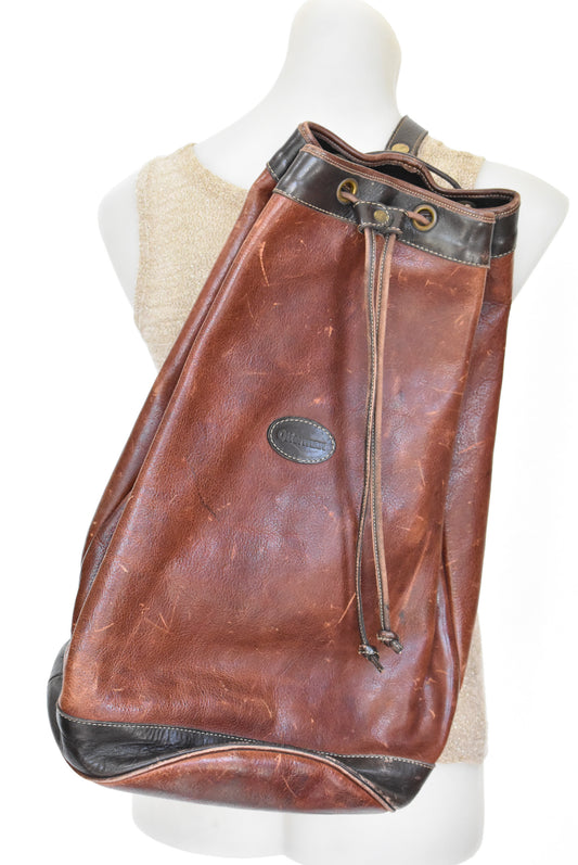 Otterman leather drawstring bag