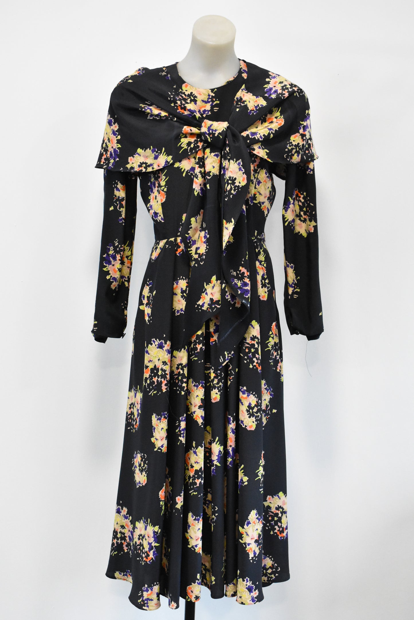 Blooms by Silvia Dove Sydney vintage dress with pockets, S