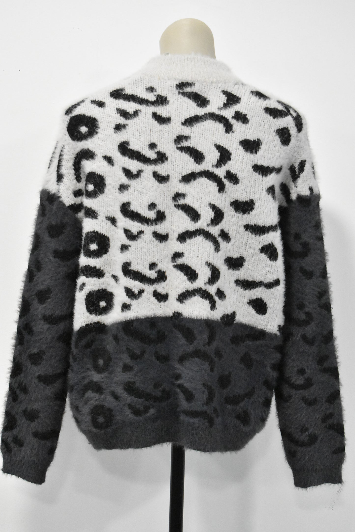 Only animal-ish fuzzy jumper, L