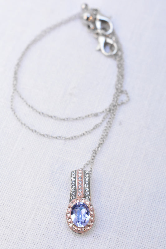 Silver and sparkles pendant and chain with magnetic clasp