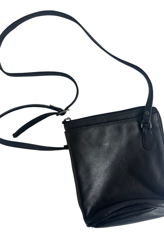 Pellini leather black handbag