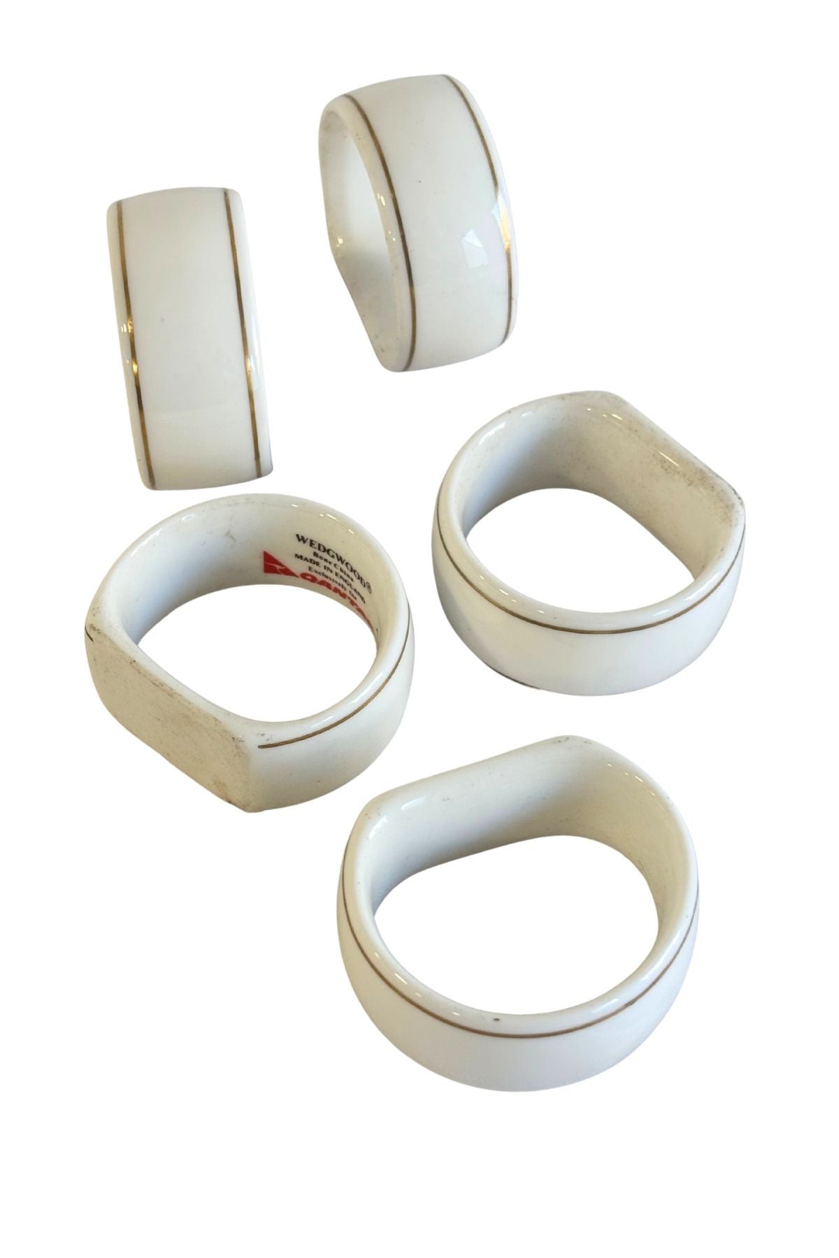 Wedgewood Bone China UK made Qantas napkin rings x5