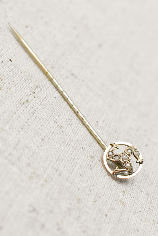 Rose gold and pearl hat pin