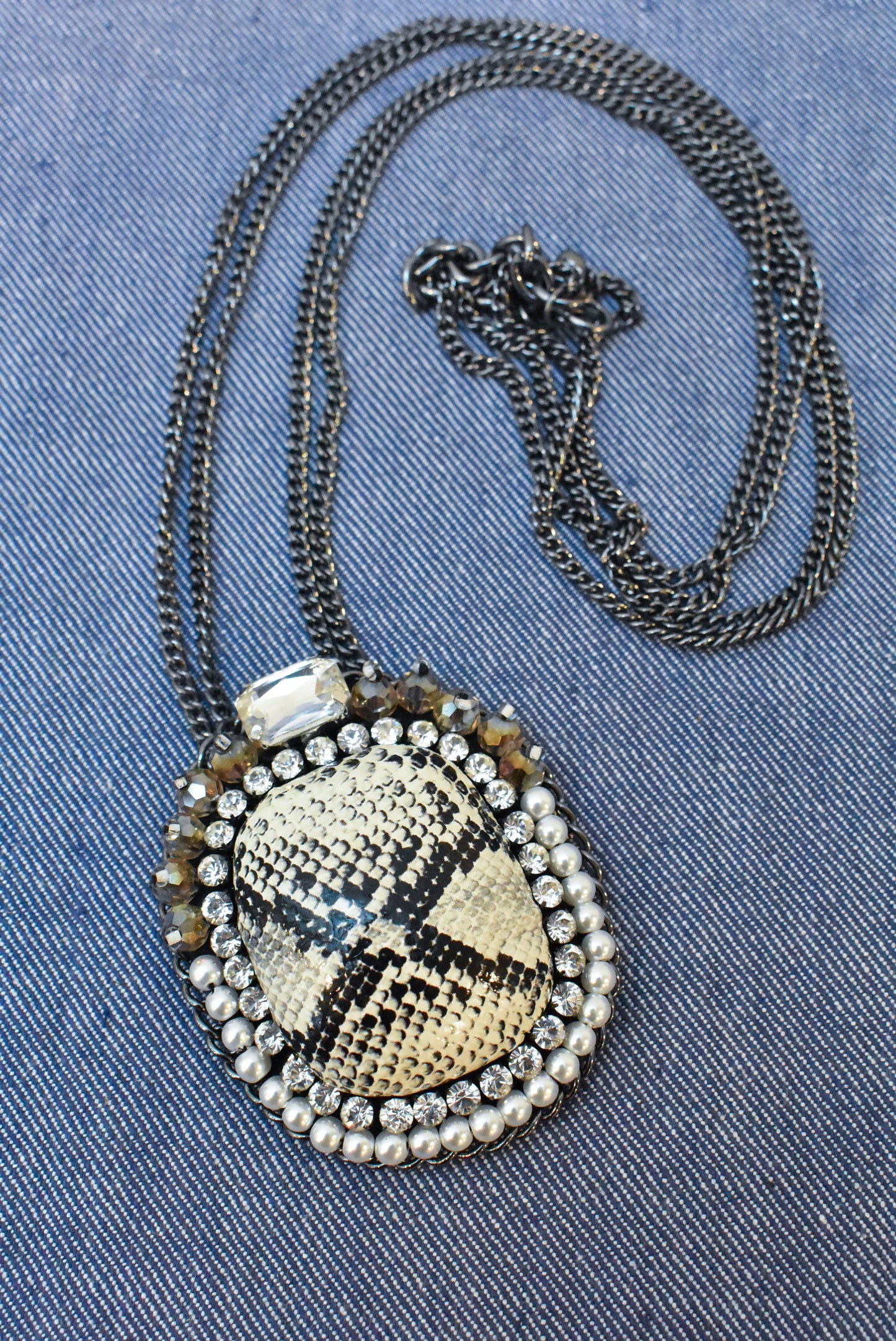 Rhinestone & leather necklace