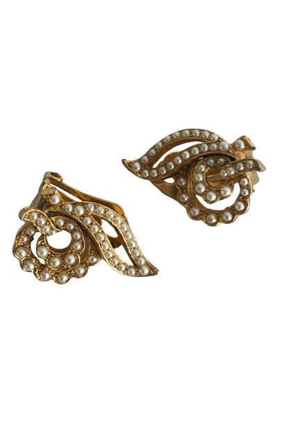 Vintage faux pearl clip on earrings