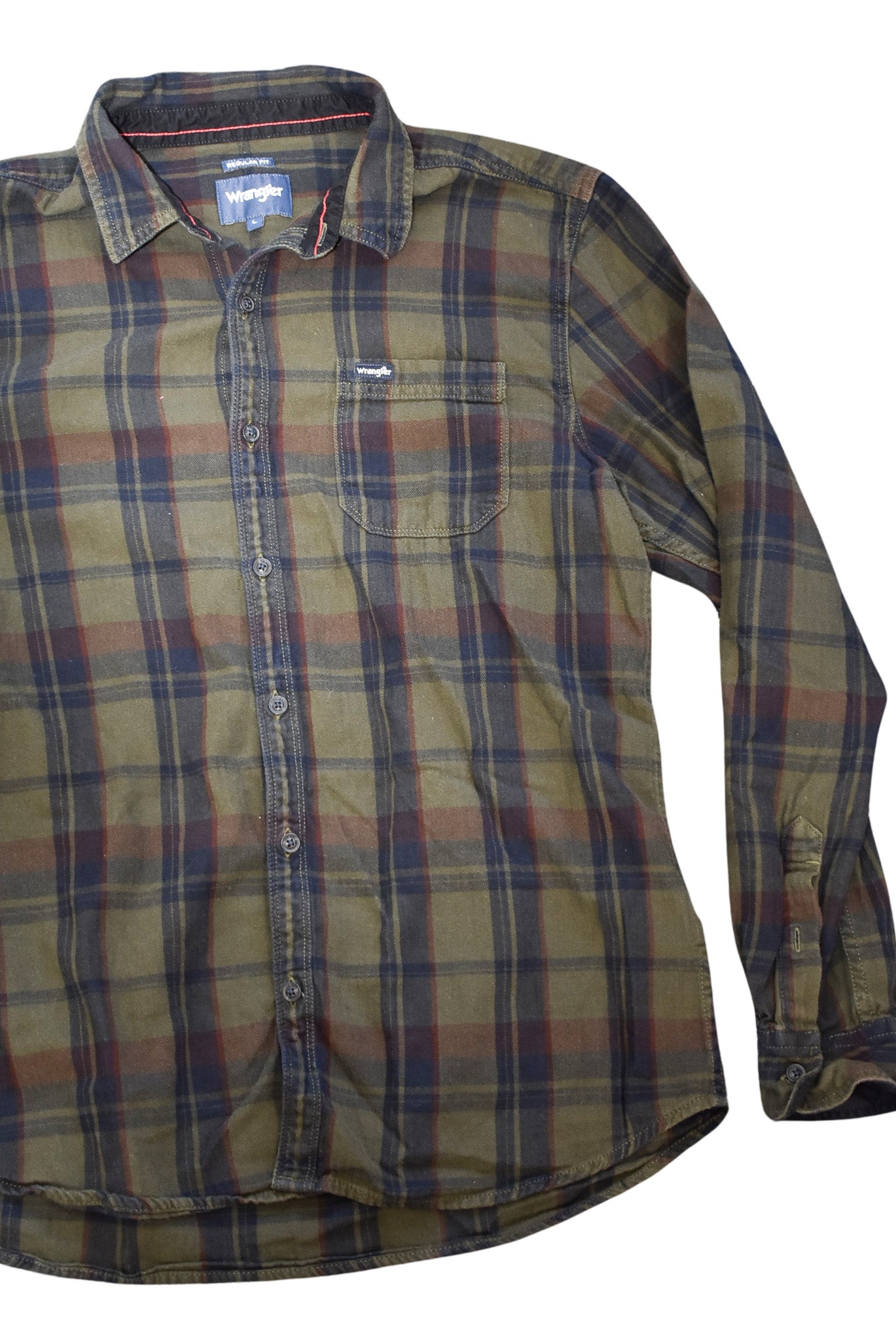 Wrangler button down, L