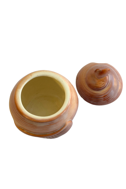 Vintage Carlton Ware seashell salt + pepper set (missing one)