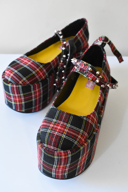 Sugarbaby plaid platforms, 5M