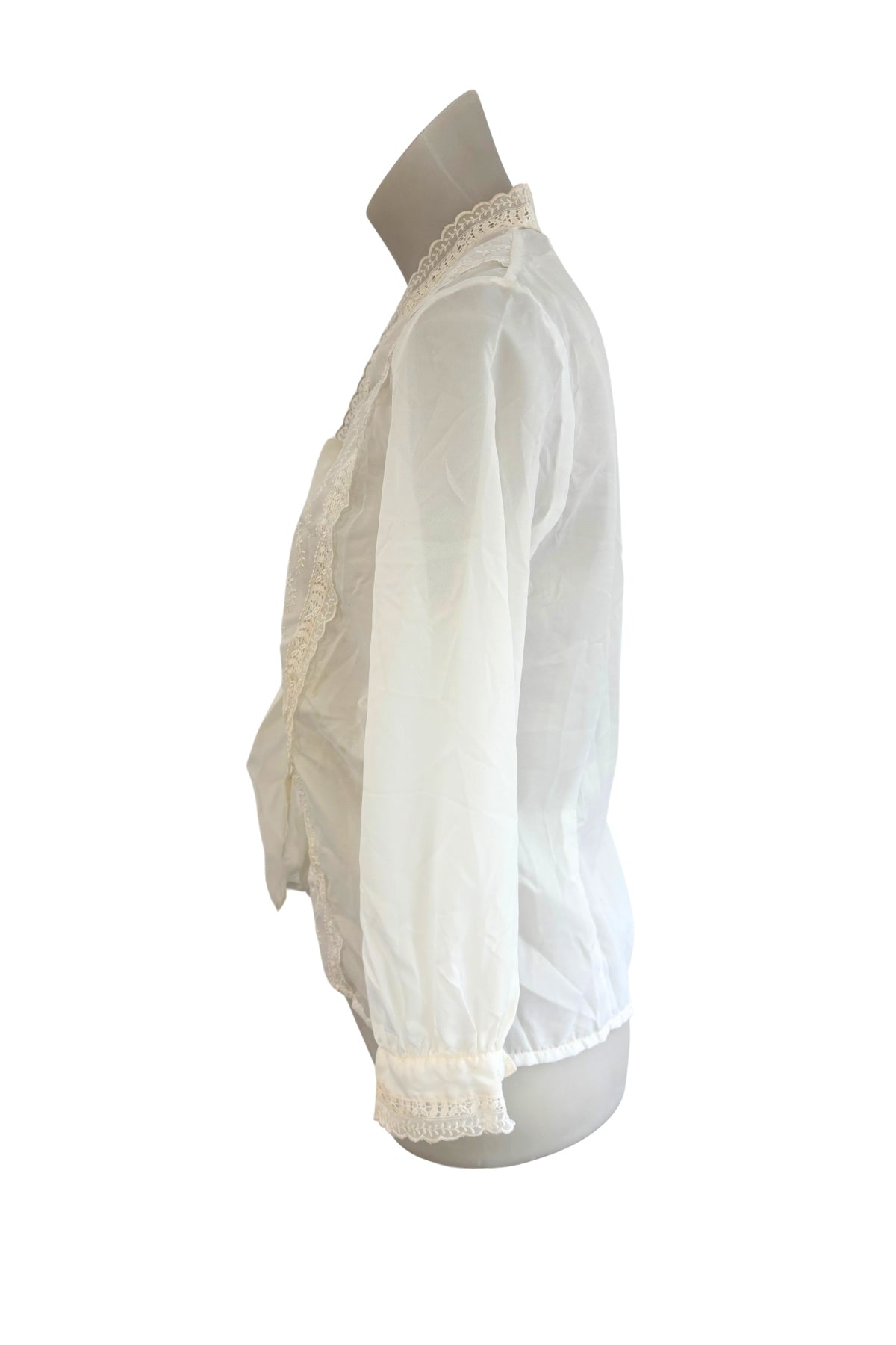 A Dawn Garment NZ made vintage lace top, S