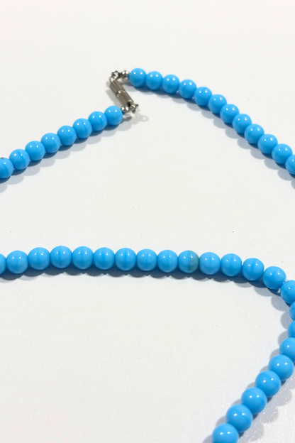 Vintage blue glass beaded necklace