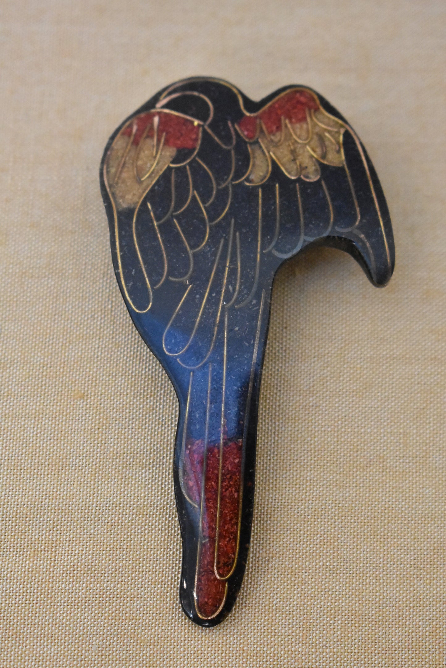 Retro bird resin brooch