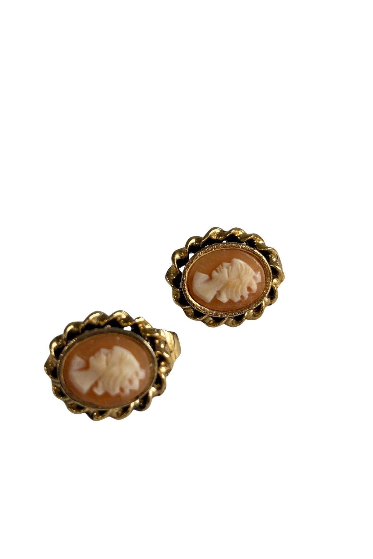 Cameo Germany clip-on earrings