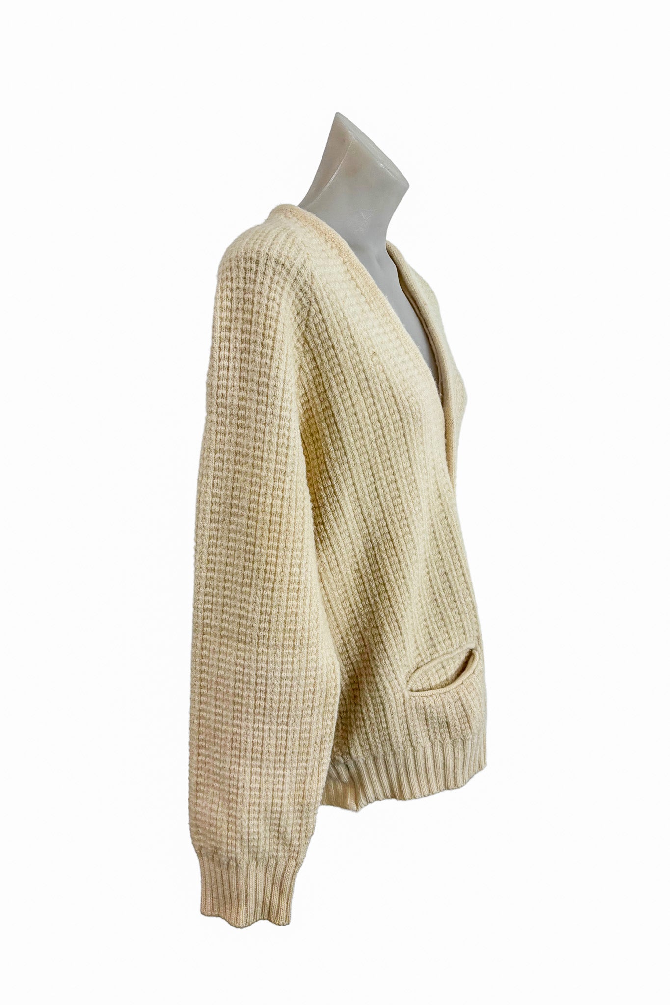 Skerry NZ made virgin wool cream cardigan, OS