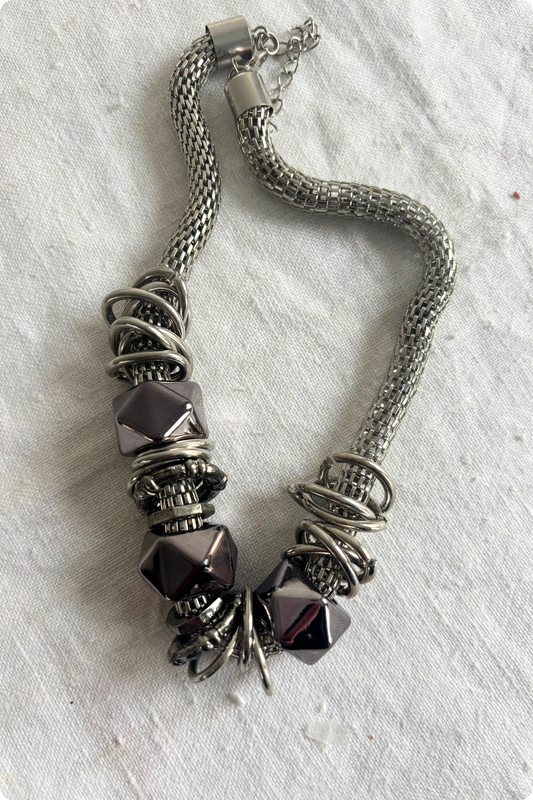 Chunky soft spikes choker