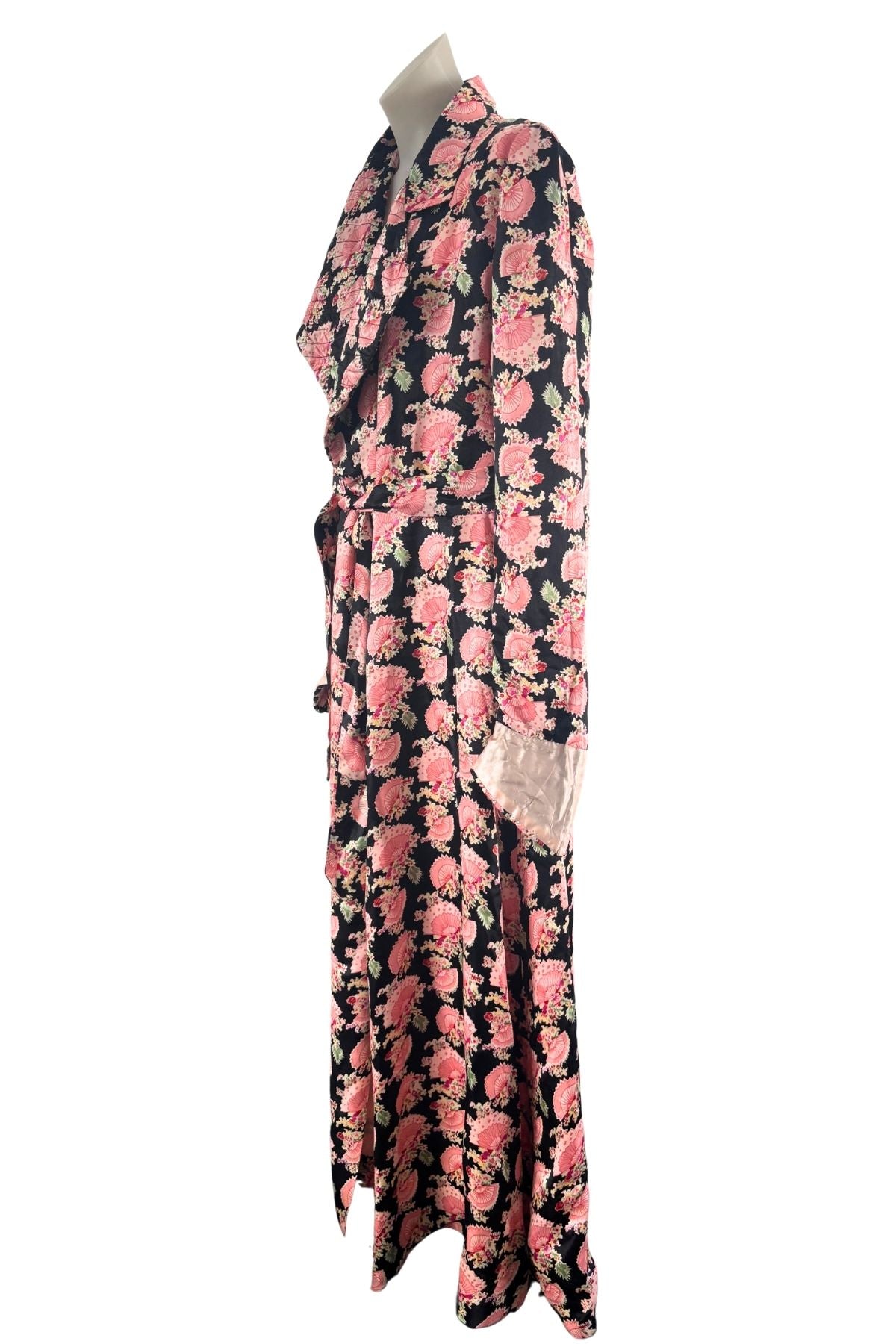 1940's/50's Beautiful silk satin dressing gown, OSFM