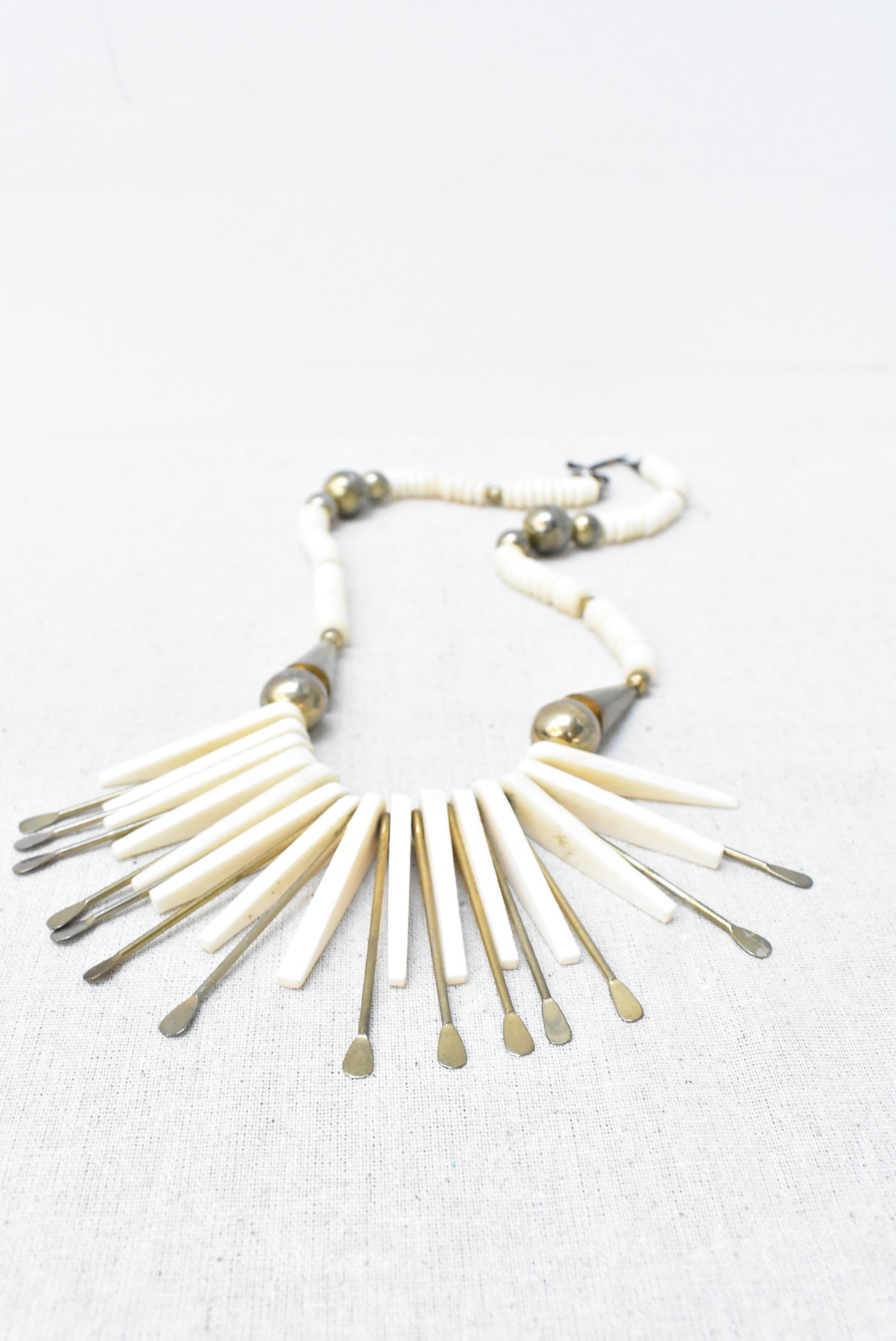 Striking bone necklace