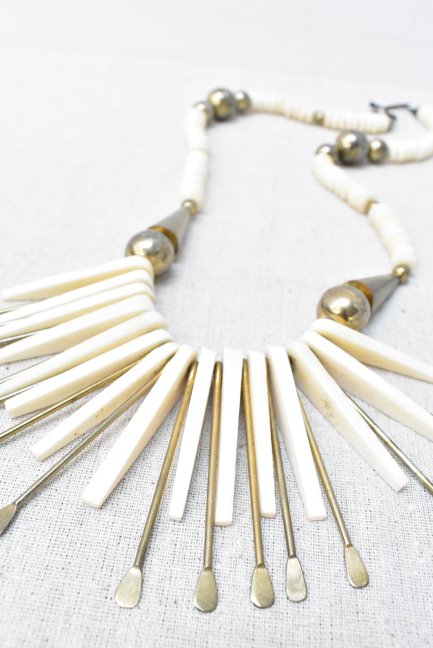 Striking bone necklace