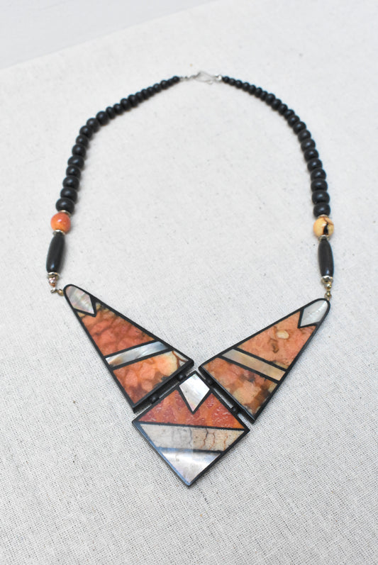 Shell inlaid geometric necklace