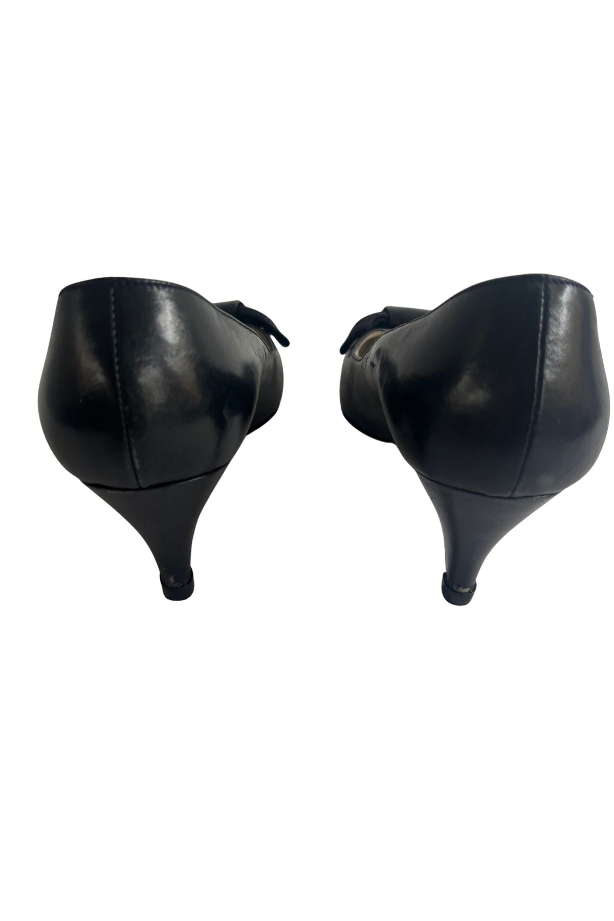 Bruno Magli Italian made leather kitten heels, 37