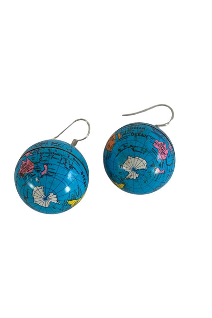 Vintage globe earrings