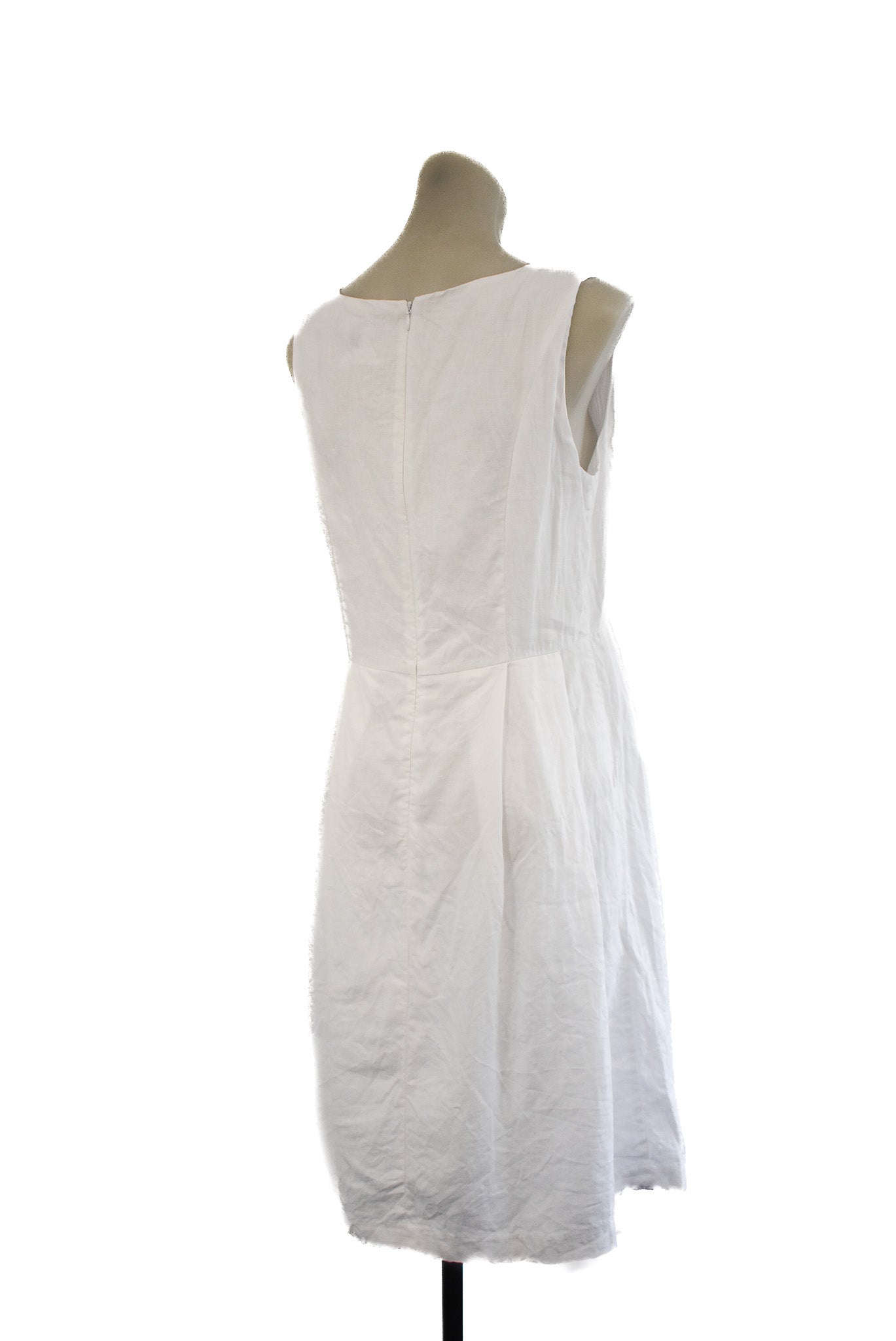 Max white linen dress, 12