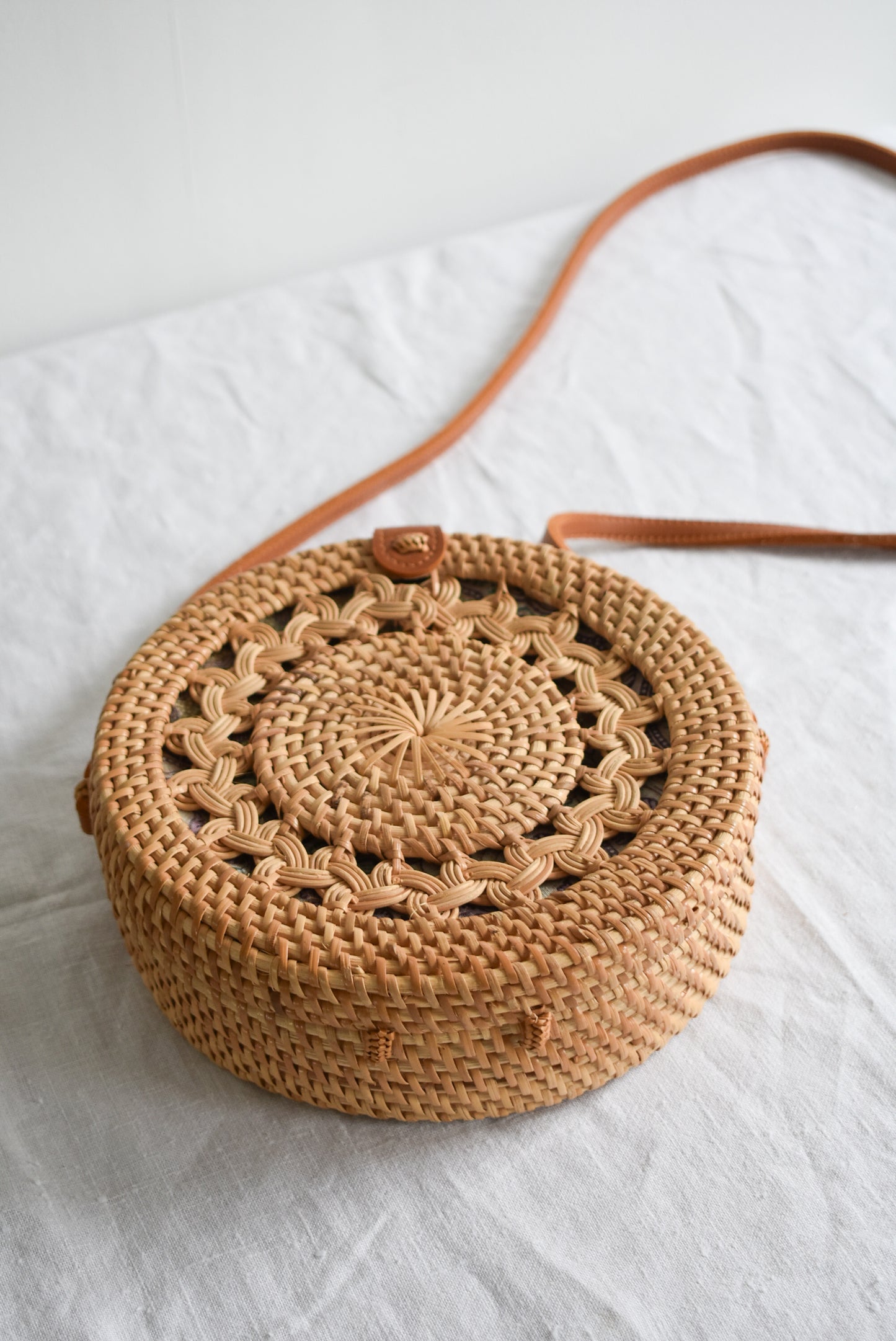 Summer vibes round rattan bag