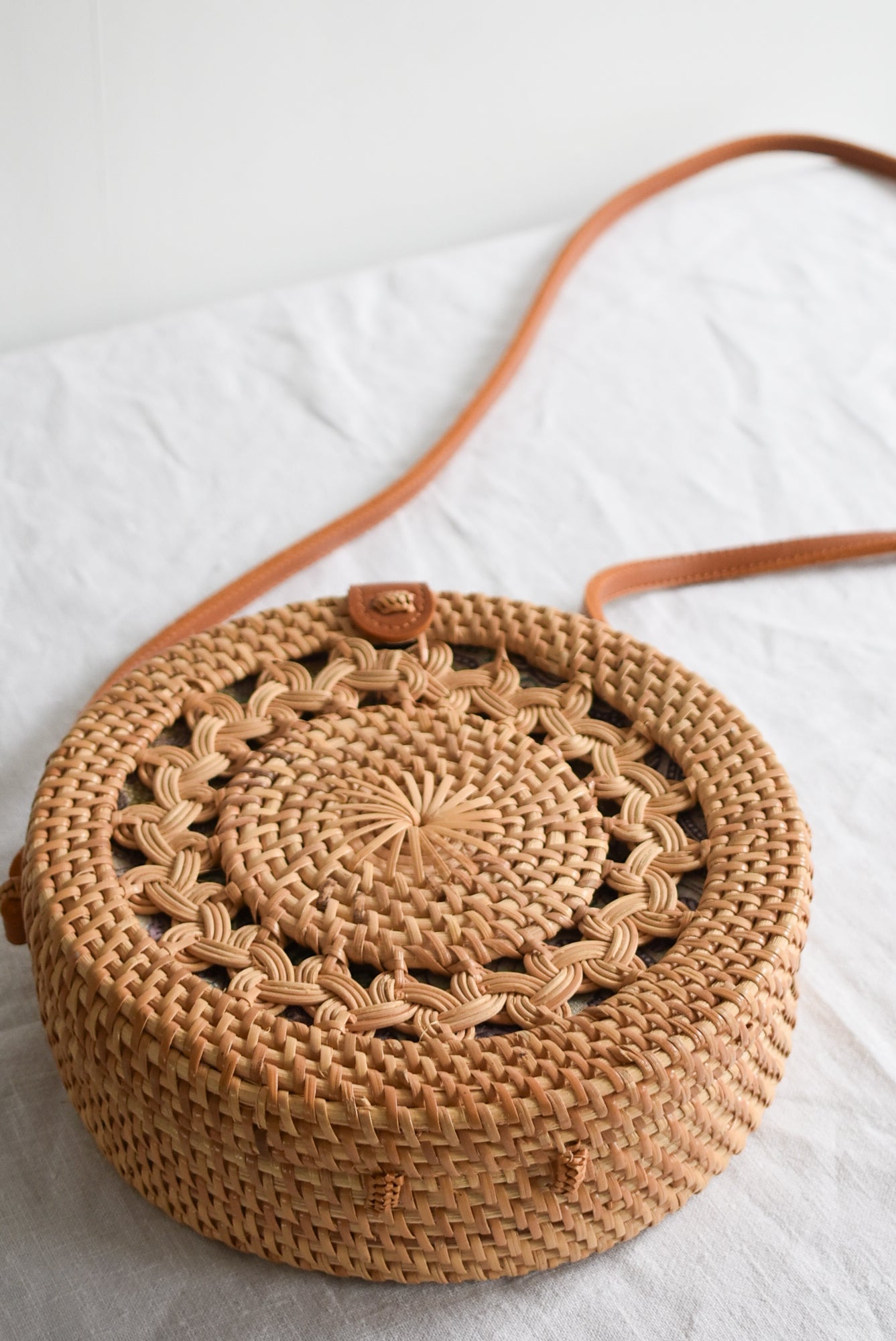 Summer vibes round rattan bag