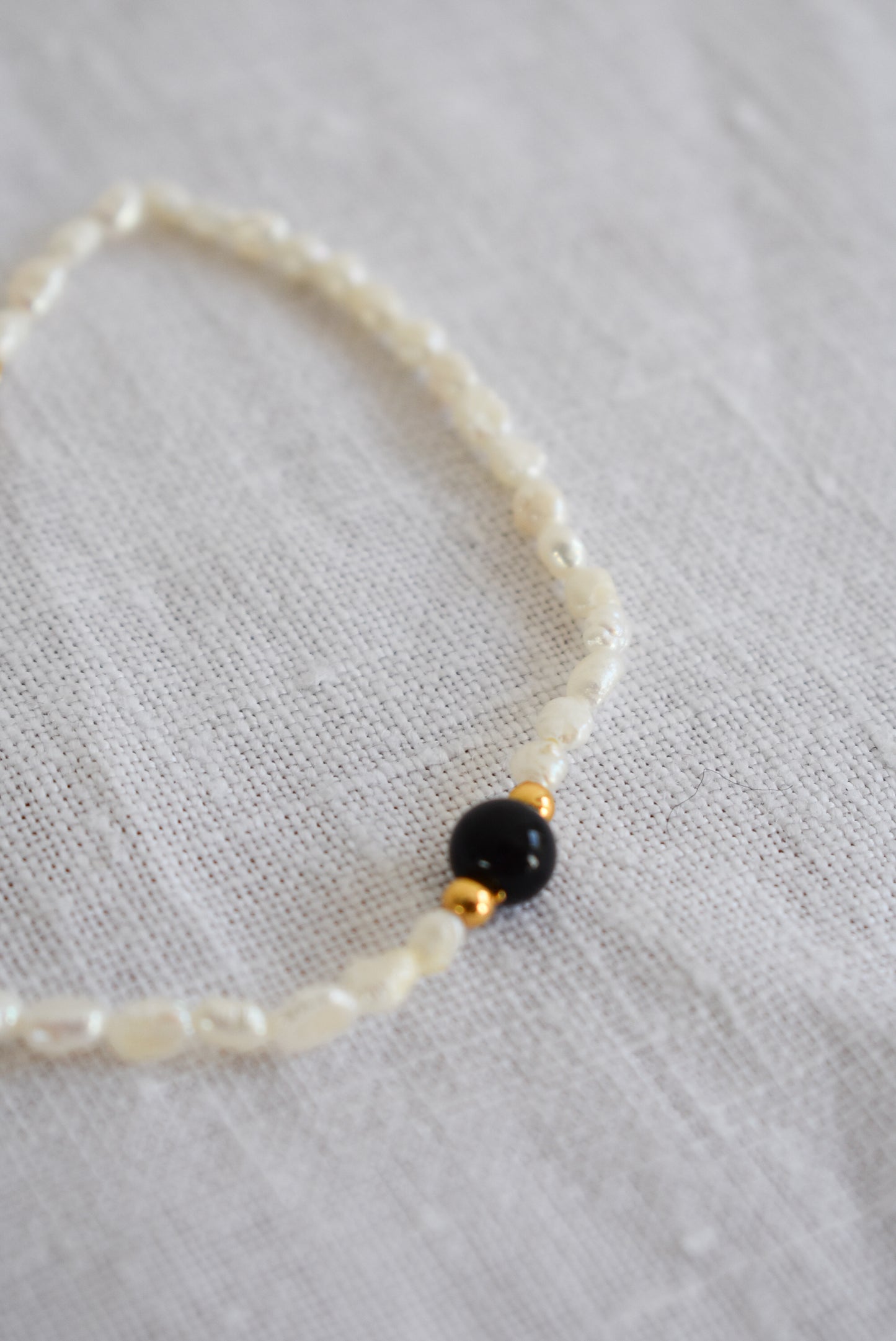 Pearl & Onyx bracelet