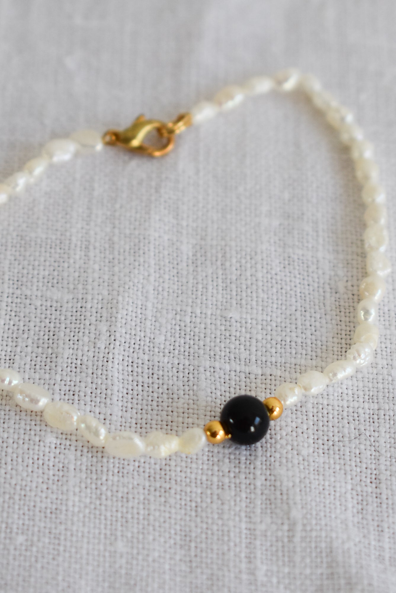 Pearl & Onyx bracelet