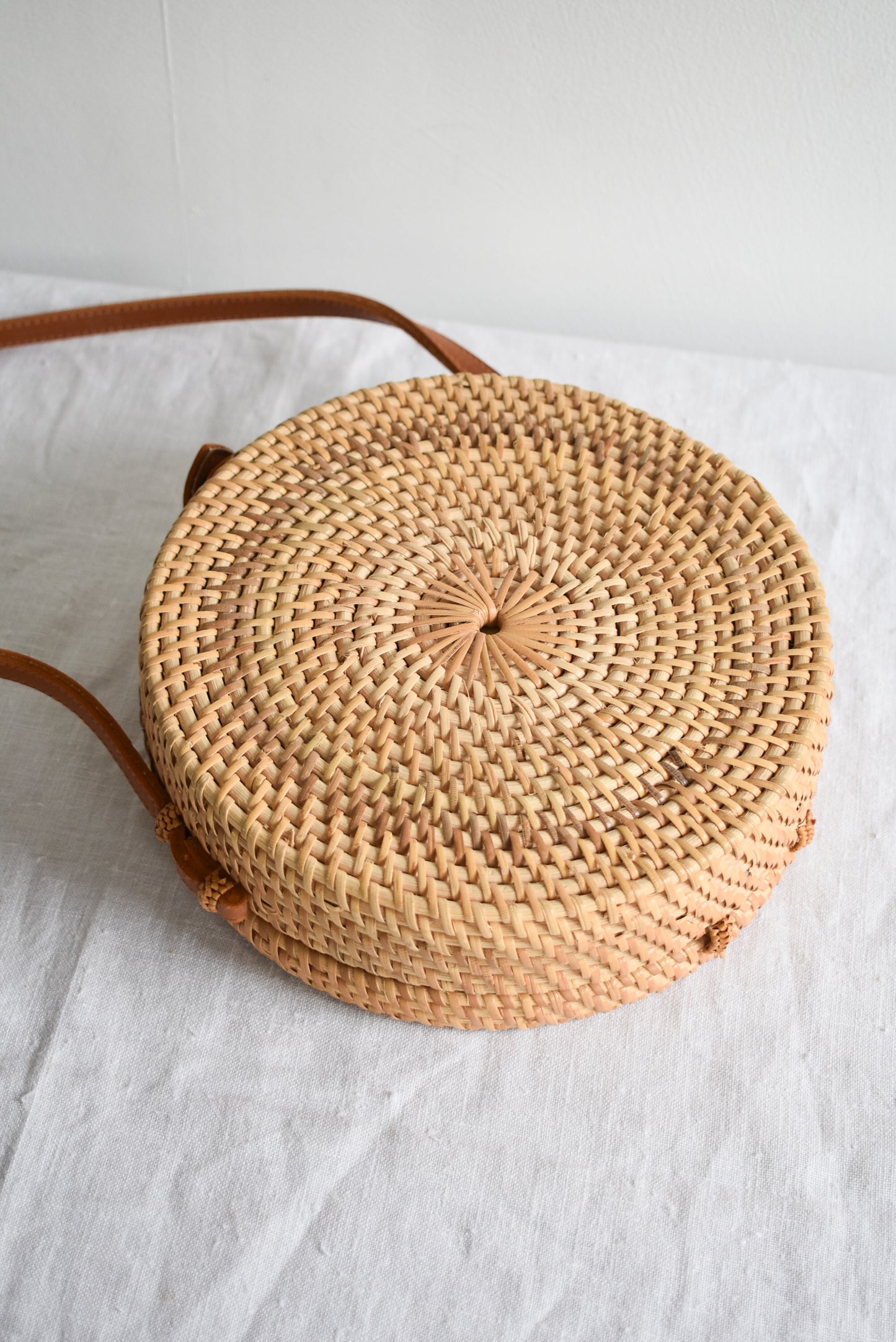 Summer vibes round rattan bag