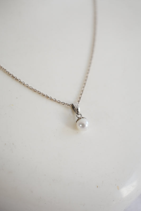 925 Silver & pearl necklace