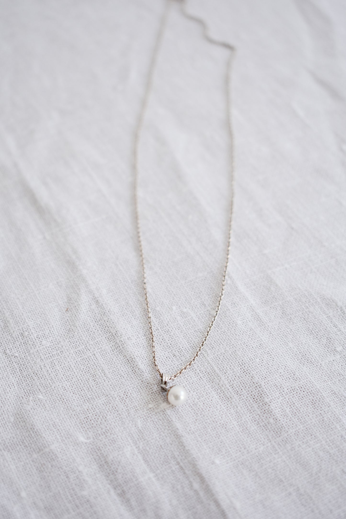 925 Silver & pearl necklace