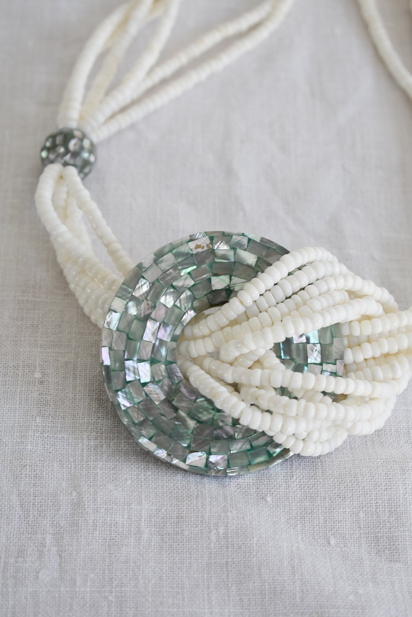 Amazing chunky shell beaded necklace