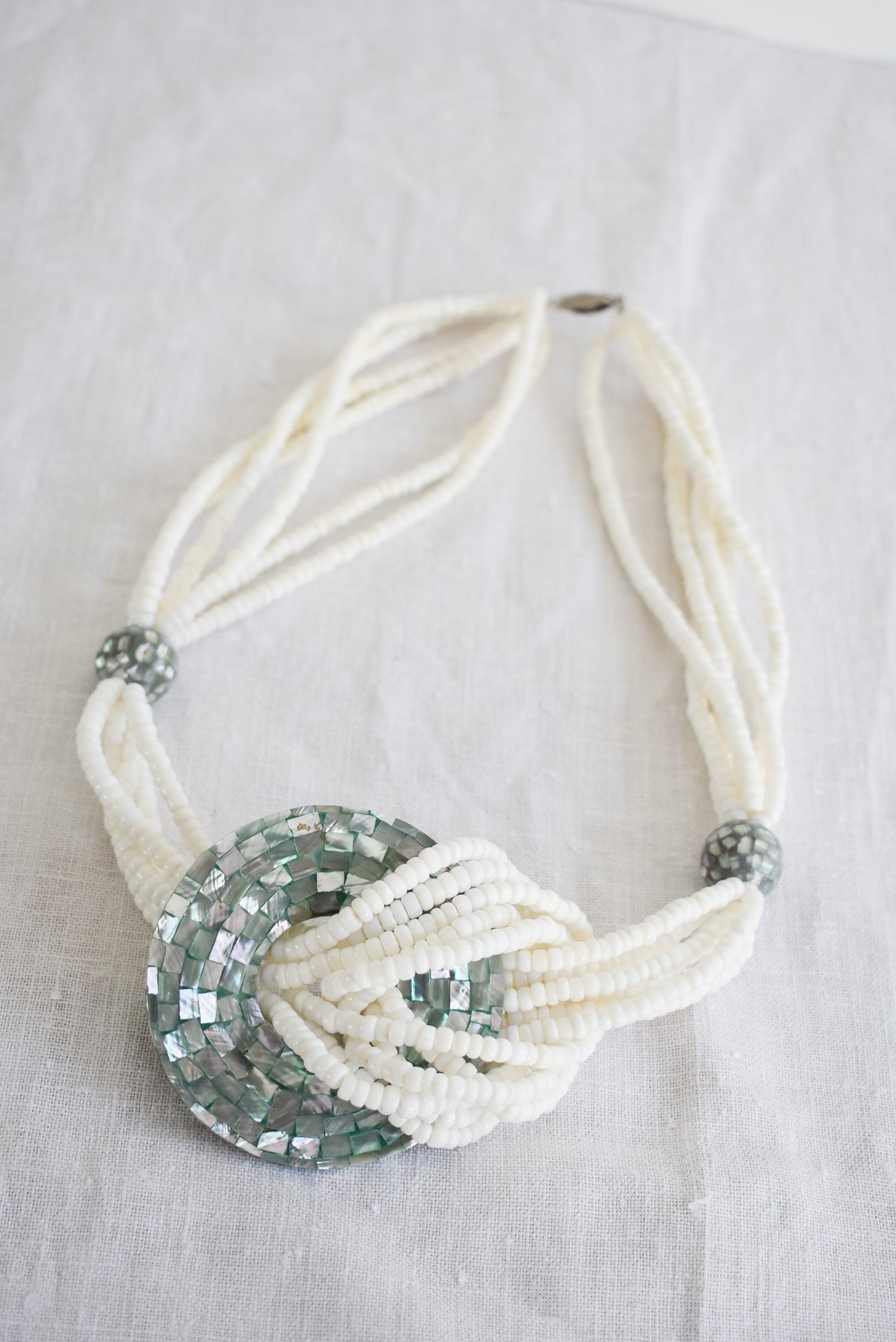 Amazing chunky shell beaded necklace