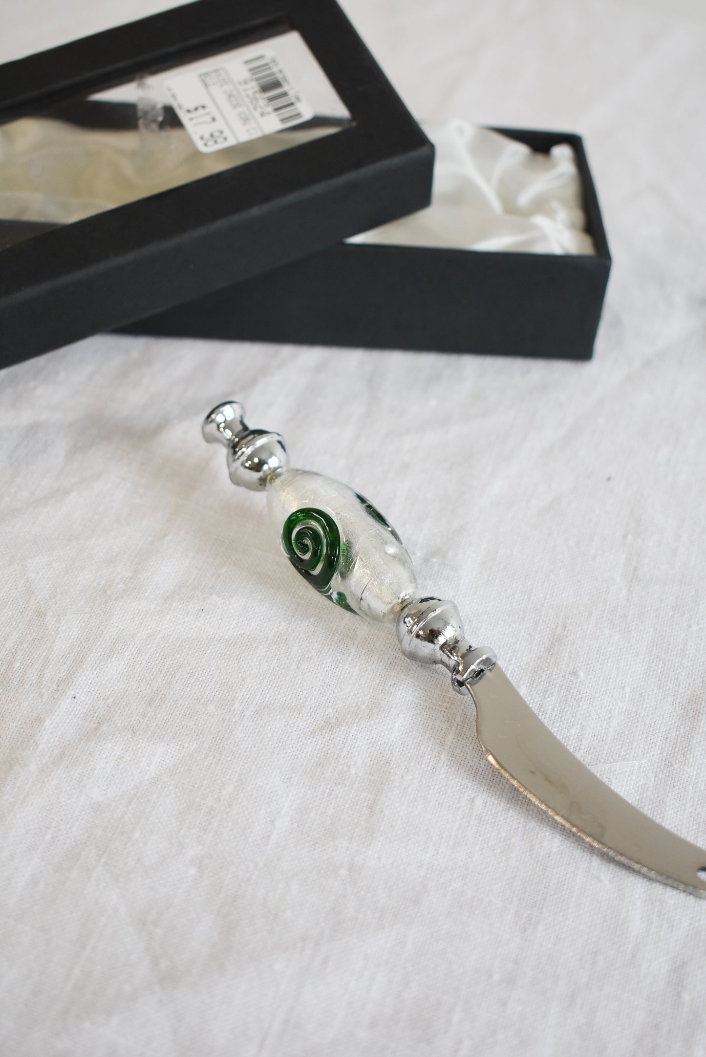 Smashing Art Glass Koru cheese knife