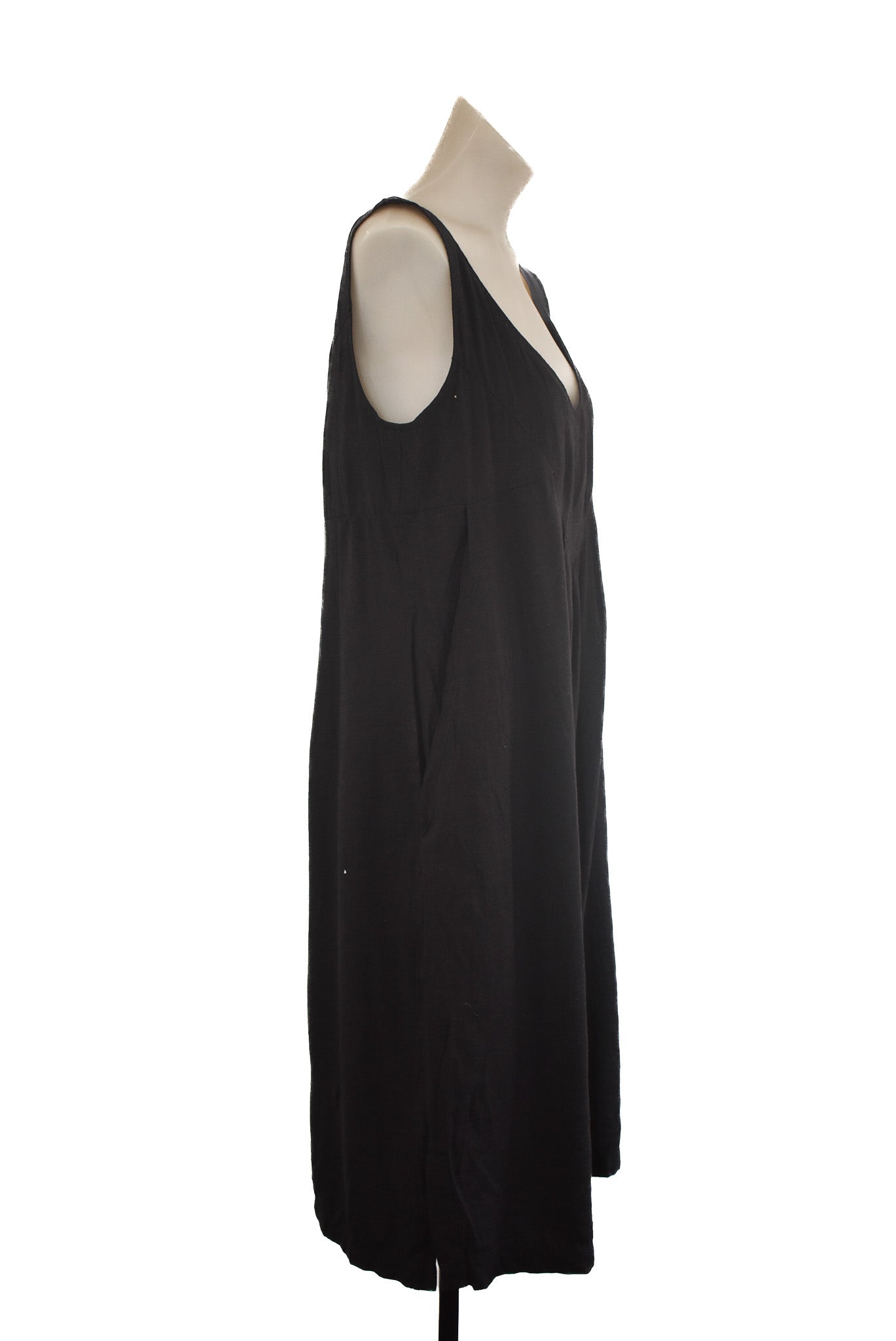 Obi New Zealand, black sleeveless tunic dress, 14