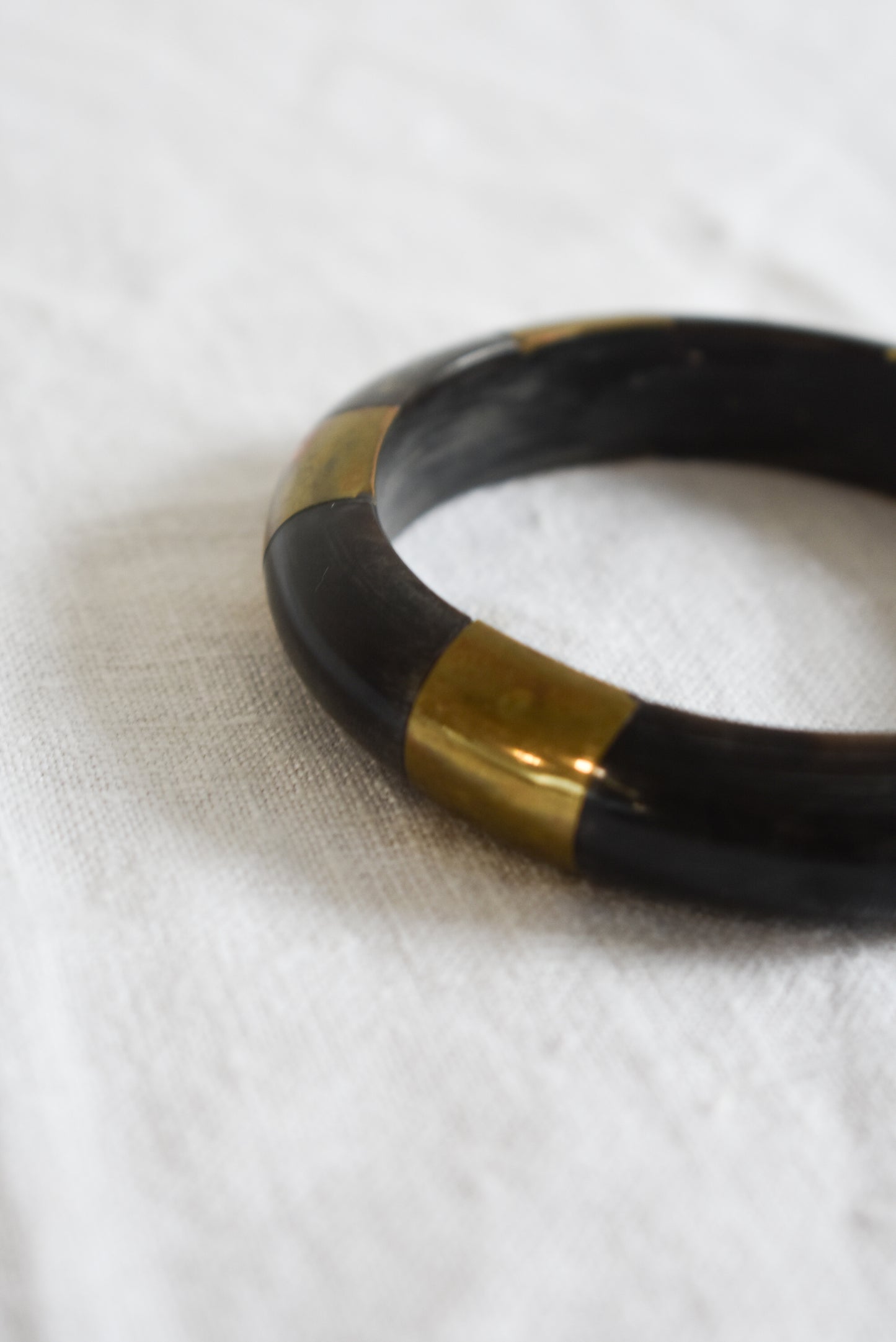 Retro Golden chunky wooden bangle