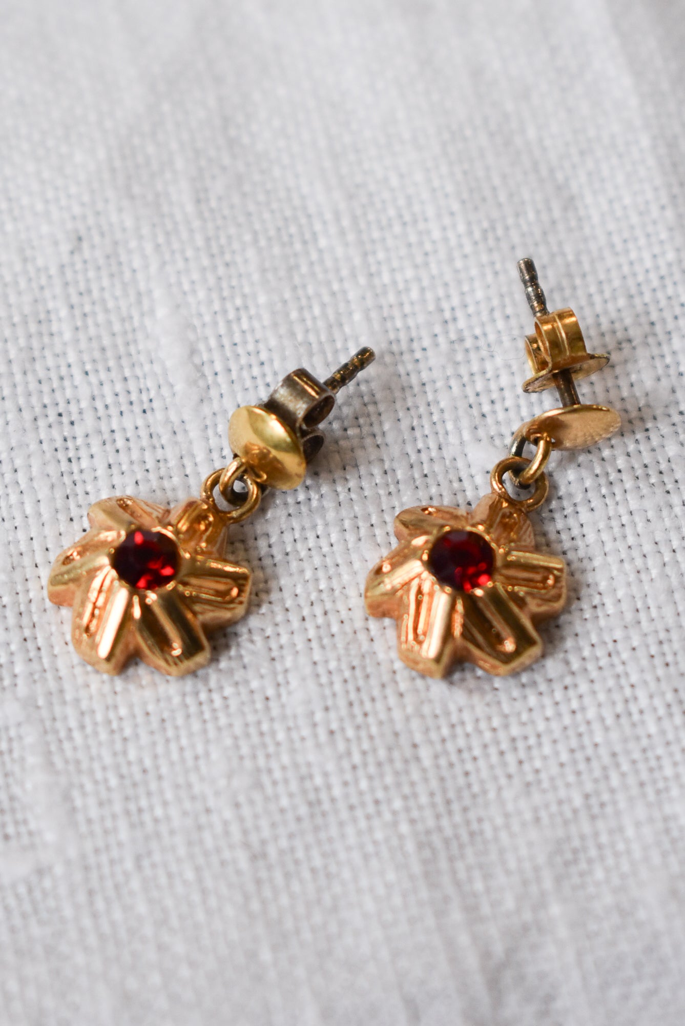 Vintage glass ruby dangly studs