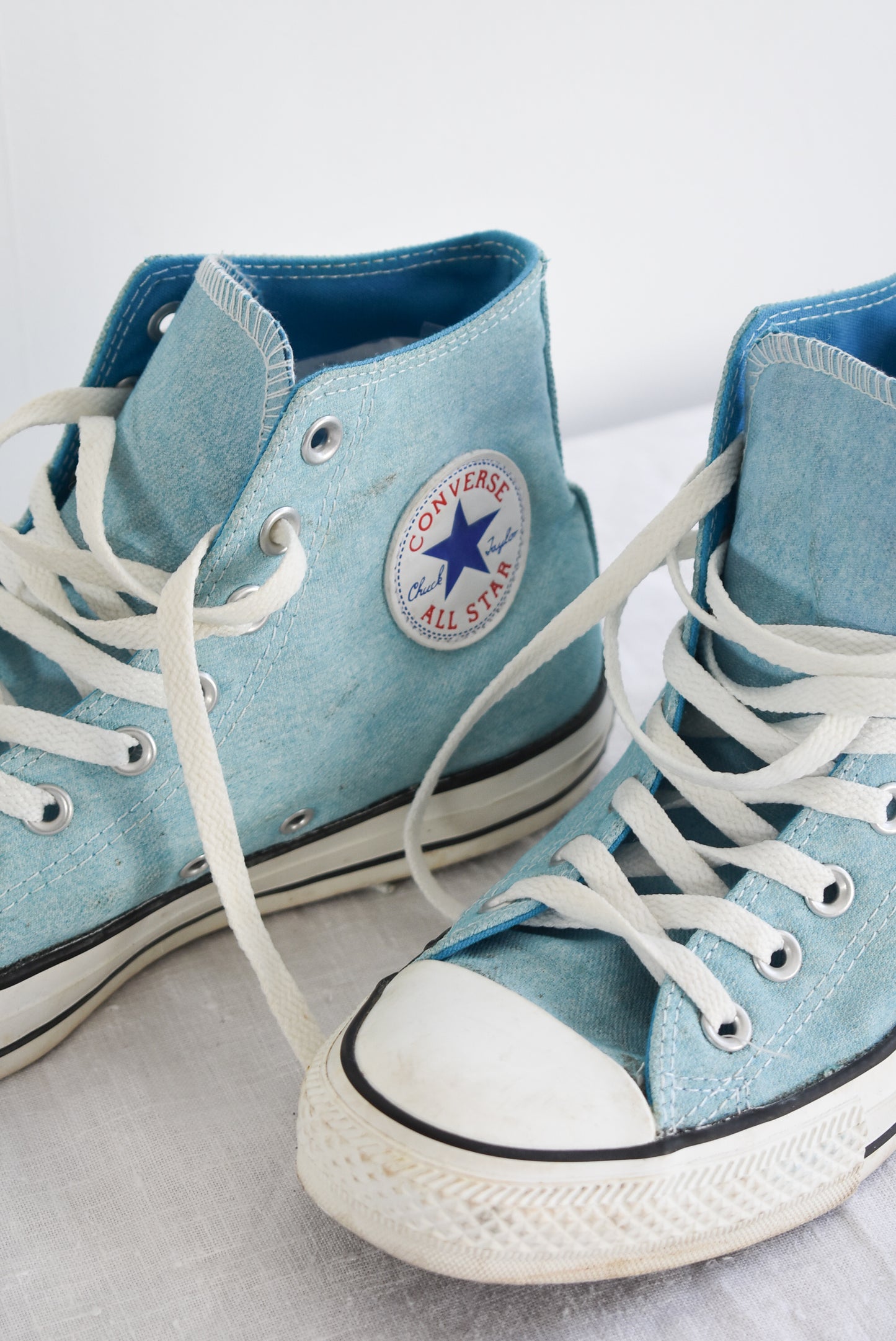 Converse Chuck Taylor All Star high tops, blue EU 40