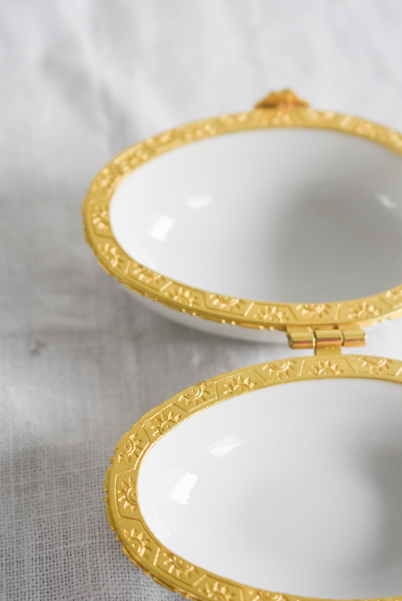 White + Gold egg trinket box