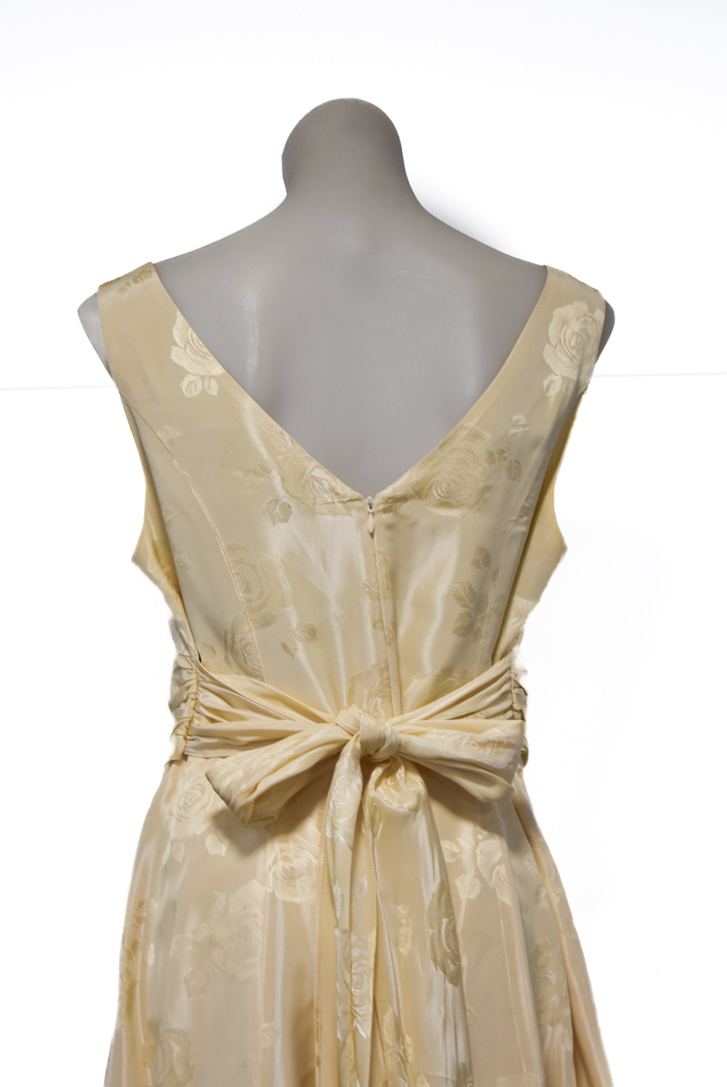 Gina Bacconi vintage champagne dress, 16