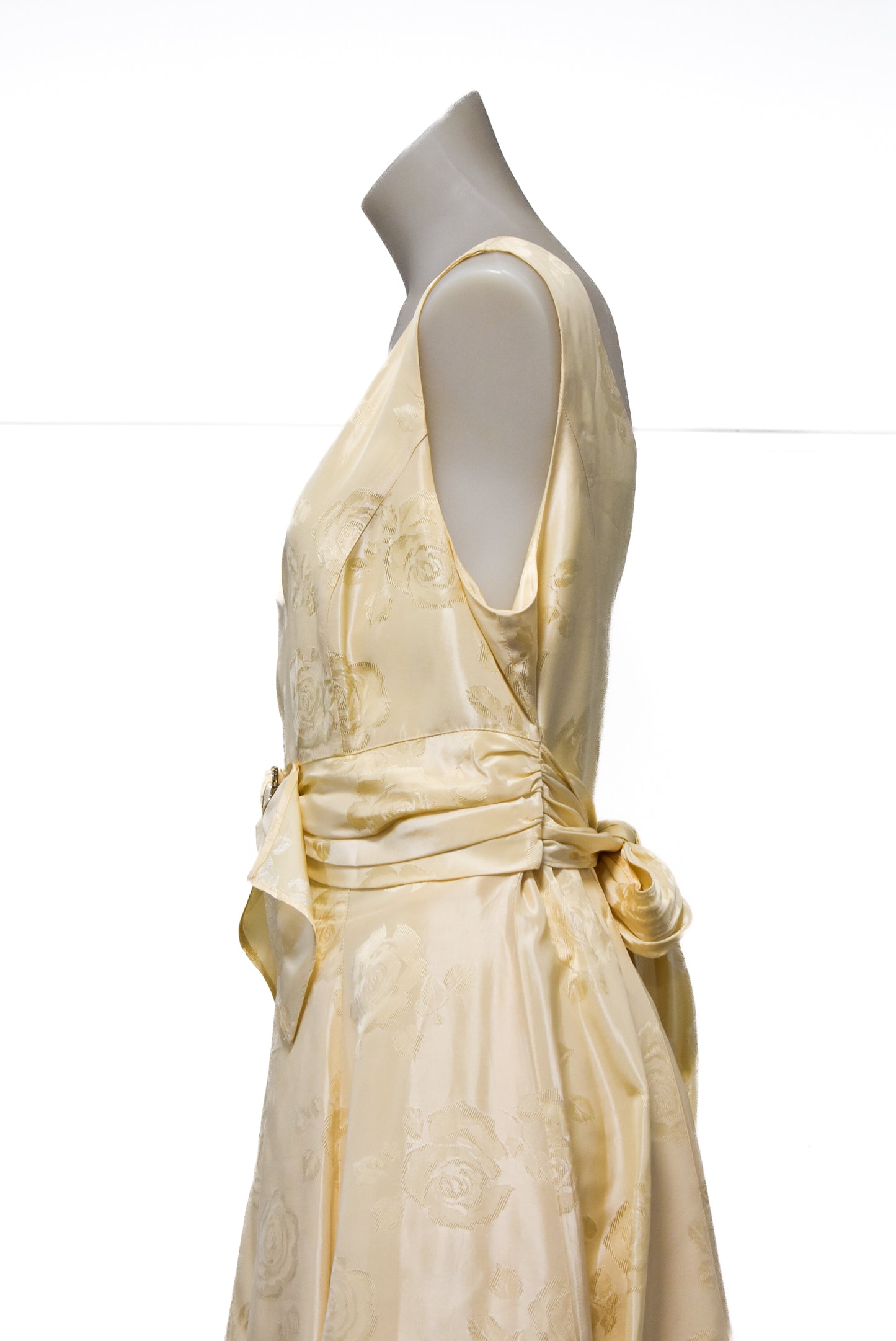 Gina Bacconi vintage champagne dress, 16