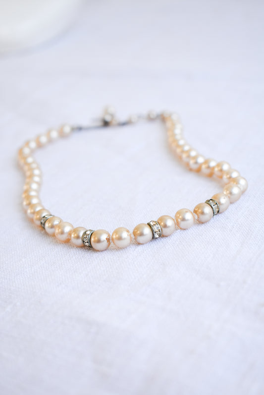 Vintage faux pearl choker with sparkly charms