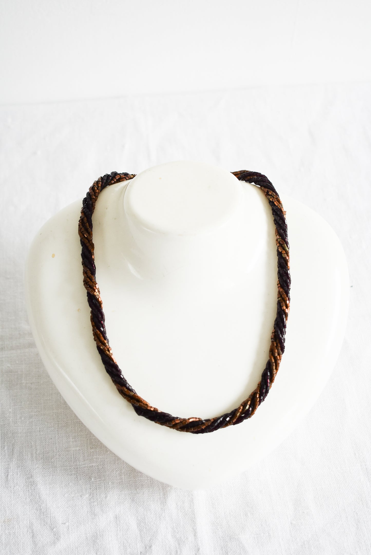 Retro brown glass bead twist necklace