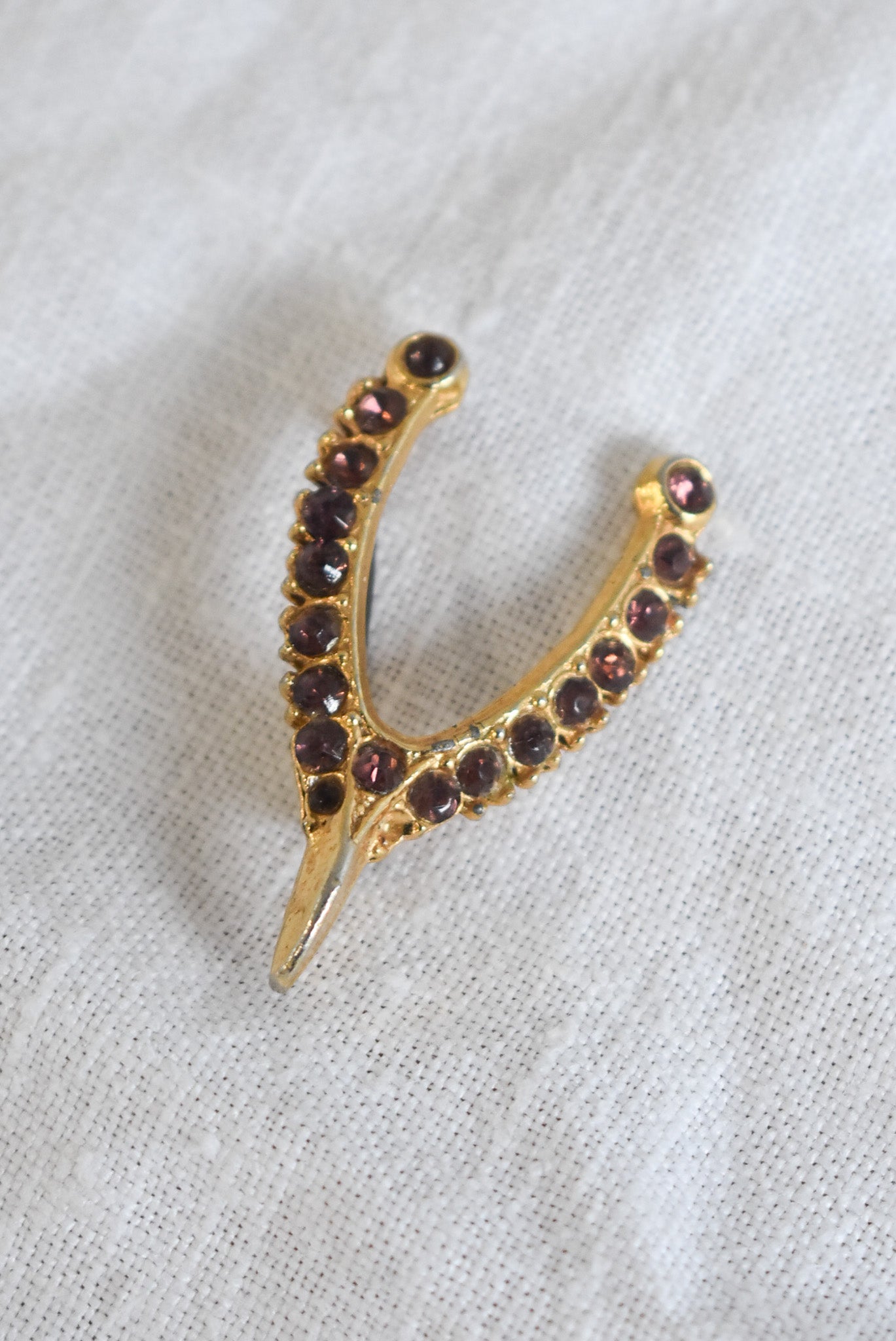 Vintage wishbone brooch